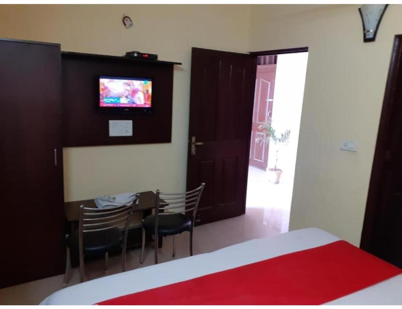 Hotel City Lodge , Chandīgarh Dış mekan fotoğraf