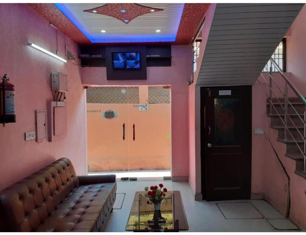 Hotel City Lodge , Chandīgarh Dış mekan fotoğraf